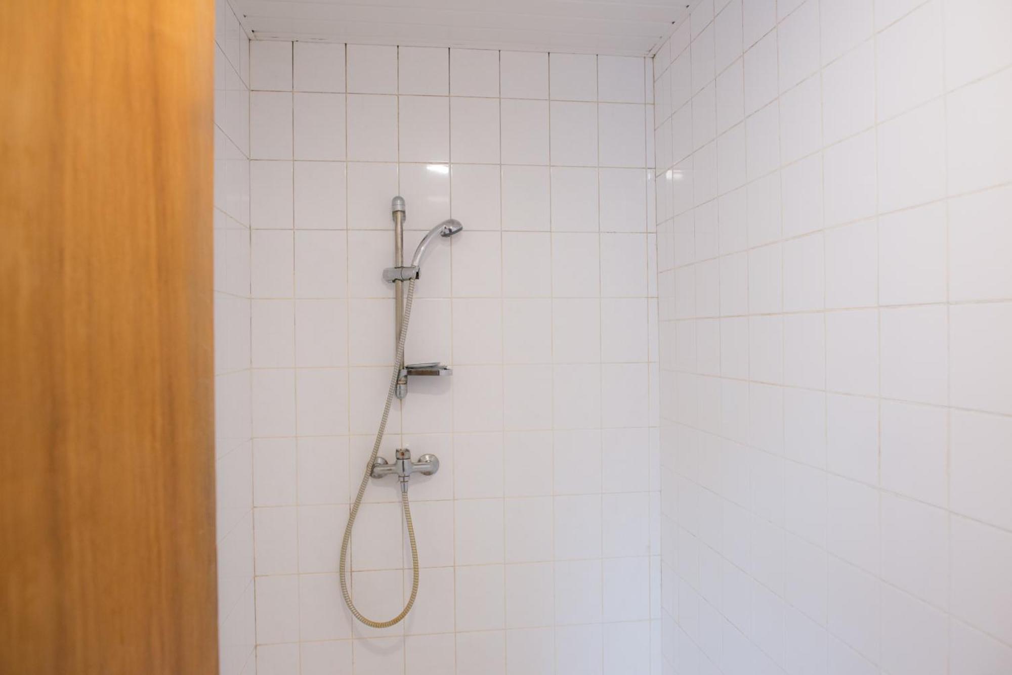 Hostel Kauno Jachtklubas Baltosios Bures Kaunas Zimmer foto