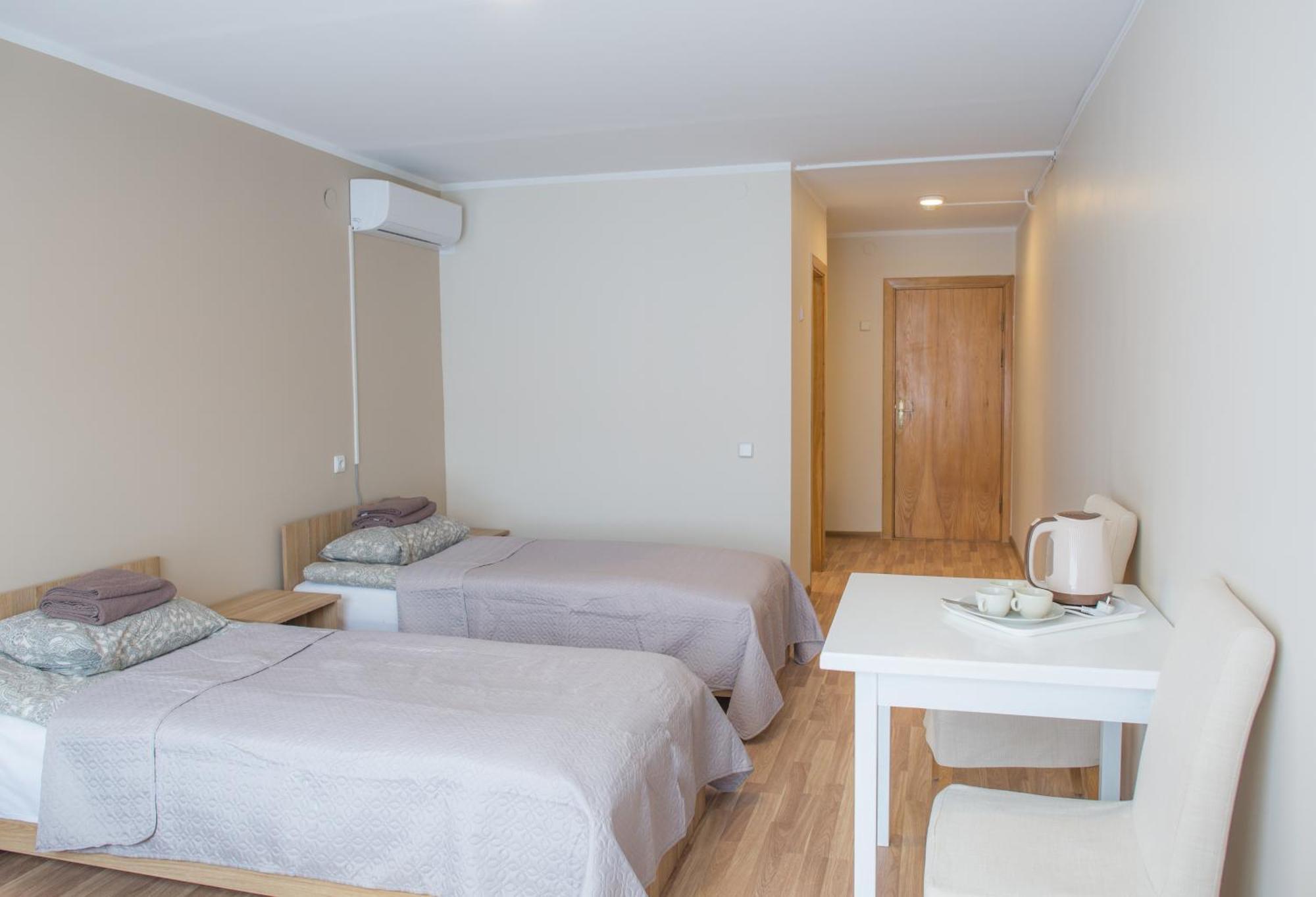 Hostel Kauno Jachtklubas Baltosios Bures Kaunas Zimmer foto